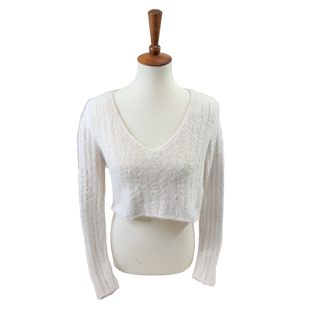 Urban Outfitters Cropped Sweater Womens S White V Neck Fuzzy Y2K Minimalist